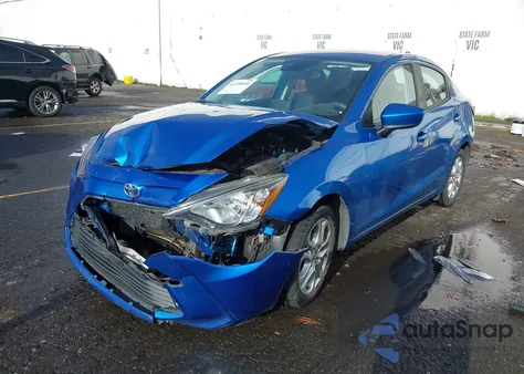 2018 Toyota Yaris Ia из США, поврежденный, VIN 3MYDLBYV1JY323261